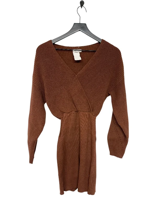 Dress Sweater By Blu Pepper In Brown, Size: S