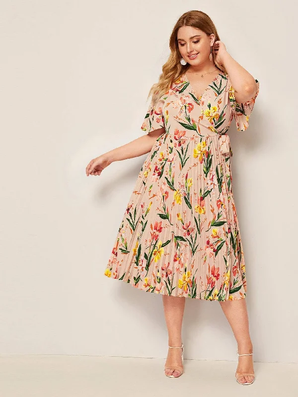 Plus Surplice Neck Wrap Knot Pleated Floral Dress