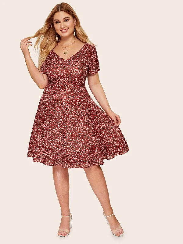 Plus Ditsy Floral Dress