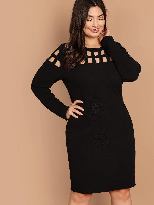  Plus Geo Cut Out Yoke Bodycon Dress