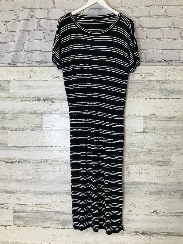 Dress Casual Maxi By Banana Republic In Black & White, Size: M